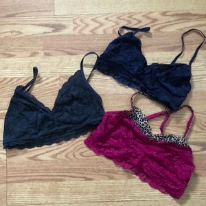 Women’s bralettes